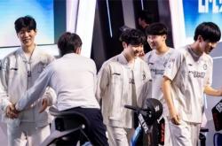 【一竞技1JingJi】LOL：LPL世界赛陪练阵容曝光！