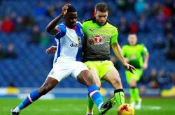 英冠榜首大战一触即发，攻防大战藏登顶密码