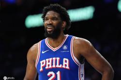 美记：恩比德在休赛期大幅减重 为新赛季做好准备