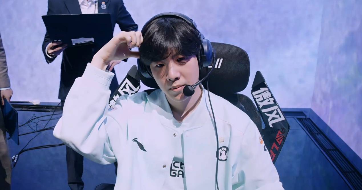 TheShy遭恶意攻击，IG场外节奏爆炸，炫神破口大骂，登顶热度榜单