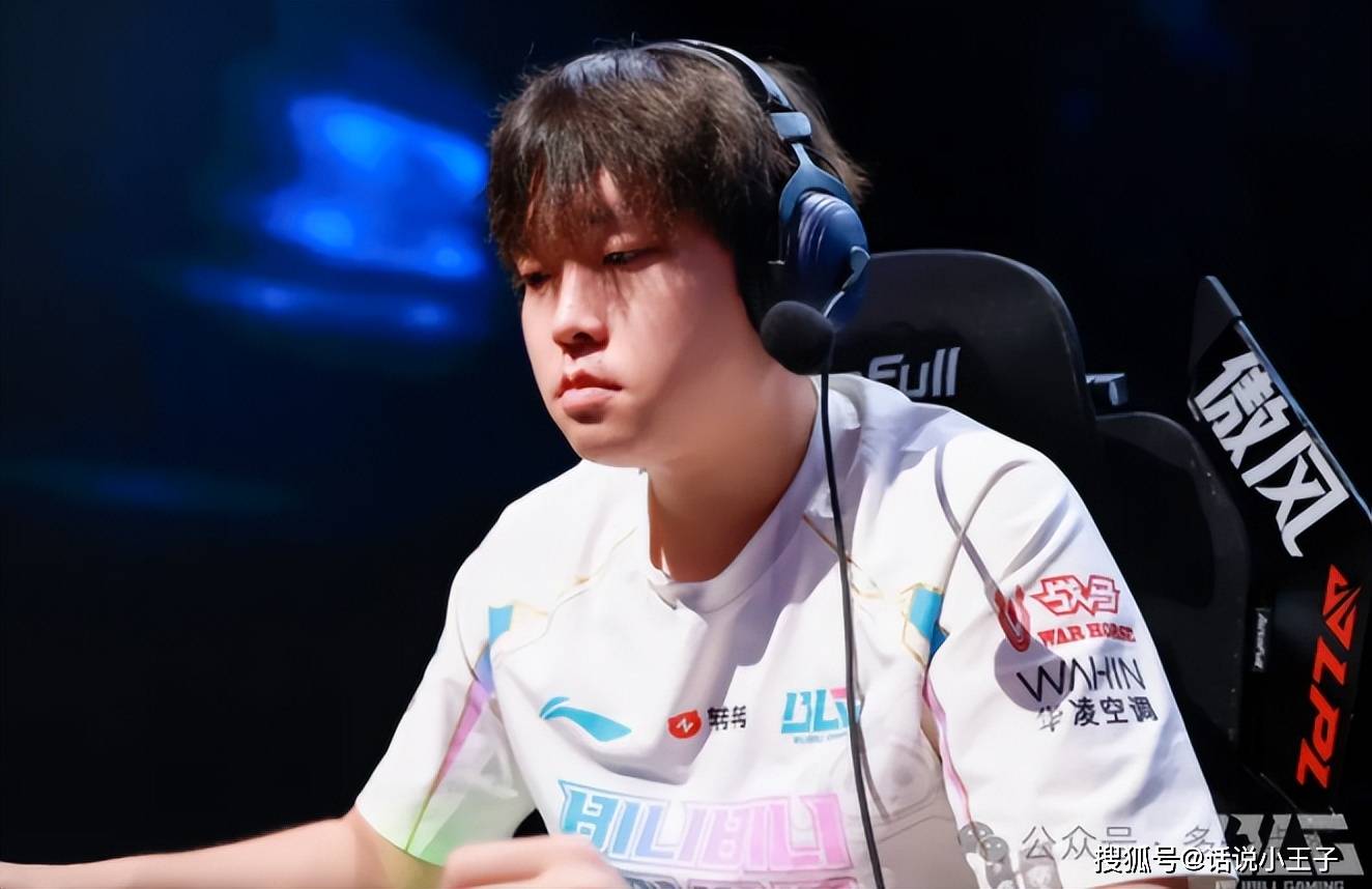 Rookie落选一阵中单！最佳阵容出炉：Theshy上榜一阵，Bin没上榜