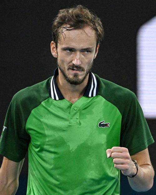 鏖战三盘，终迎遭遇以来首胜，梅总直指冠军