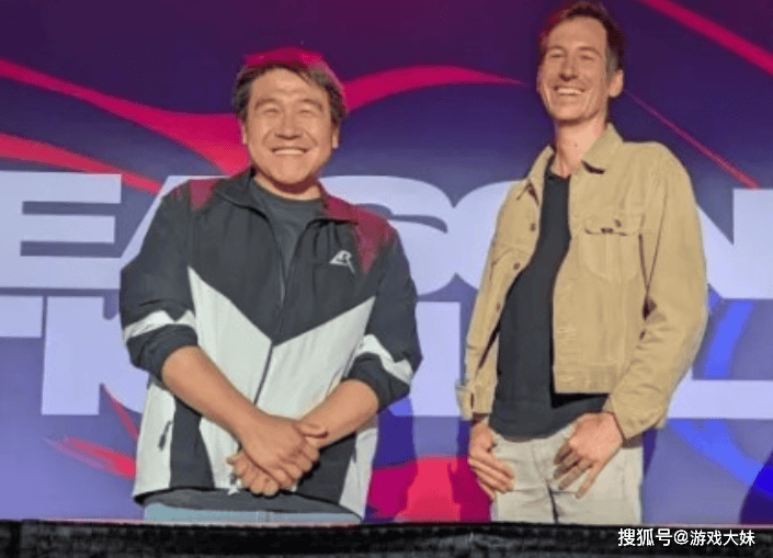 LOL负责人接受采访，对uzi入选名人堂非常满意，从商业角度看很成功