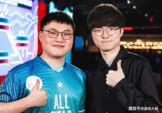 LOL负责人接受采访，对uzi入选名人堂非常满意，从商业角度看很成功